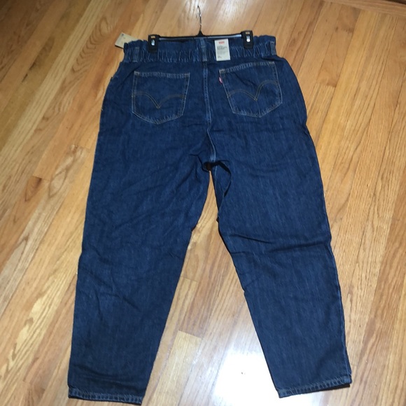 New Levi’s High Waisted Taper Jeans - Picture 10 of 11